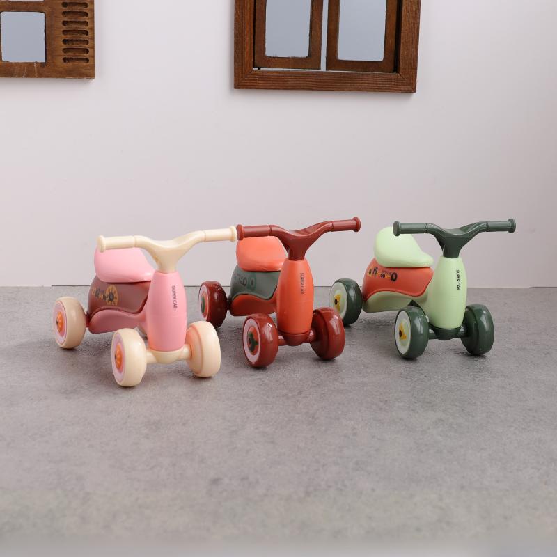NEUES Simulations-Miniatur-Bal – Kids Toys Scooter Bewertung und Preis